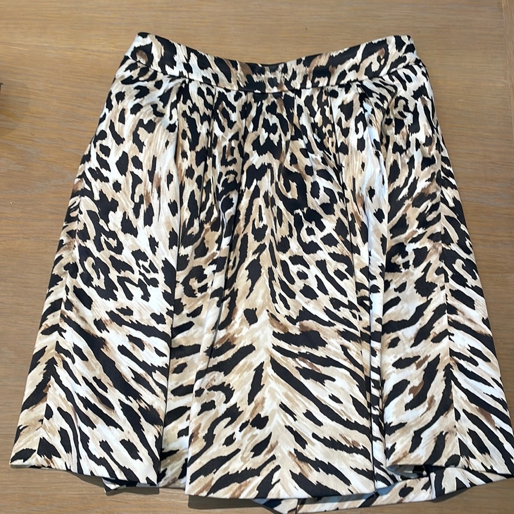 WHBM leopard Print Pleated skirt